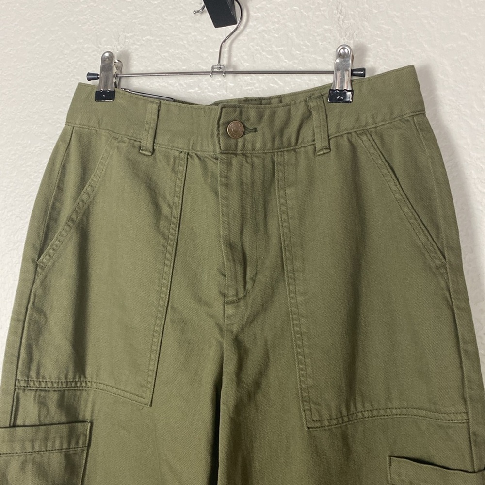 Banana republic, green barrel, leg cropped jeans - Picture 3 of 7